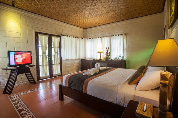 Hotel Munari Resort & Spa